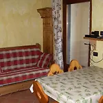 Les Myosotis Appart hôtel 3*