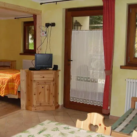 Aparthotel Les Myosotis 2*
