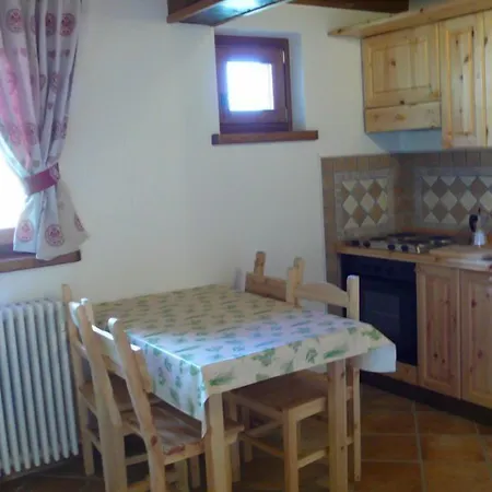 Aparthotel Les Myosotis 3*