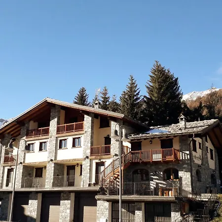 Les Myosotis Aparthotel