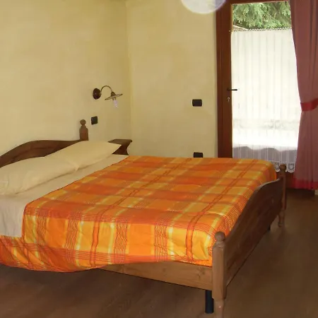 Les Myosotis 샴폴루크