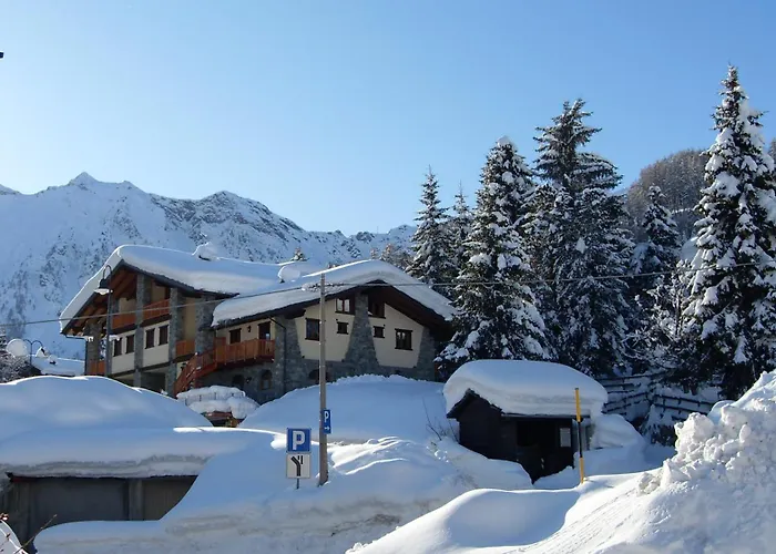 Les Myosotis מלון דירות שמפולוק