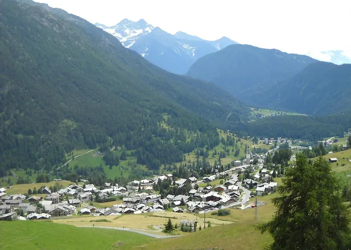 Les Myosotis מלון דירות