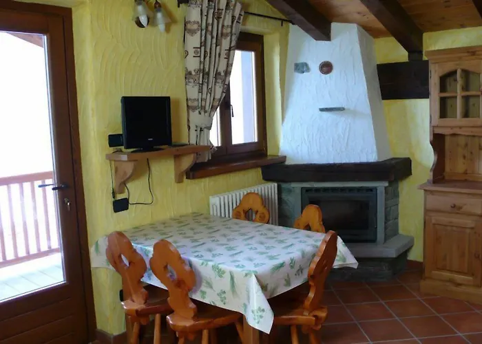 Les Myosotis מלון דירות